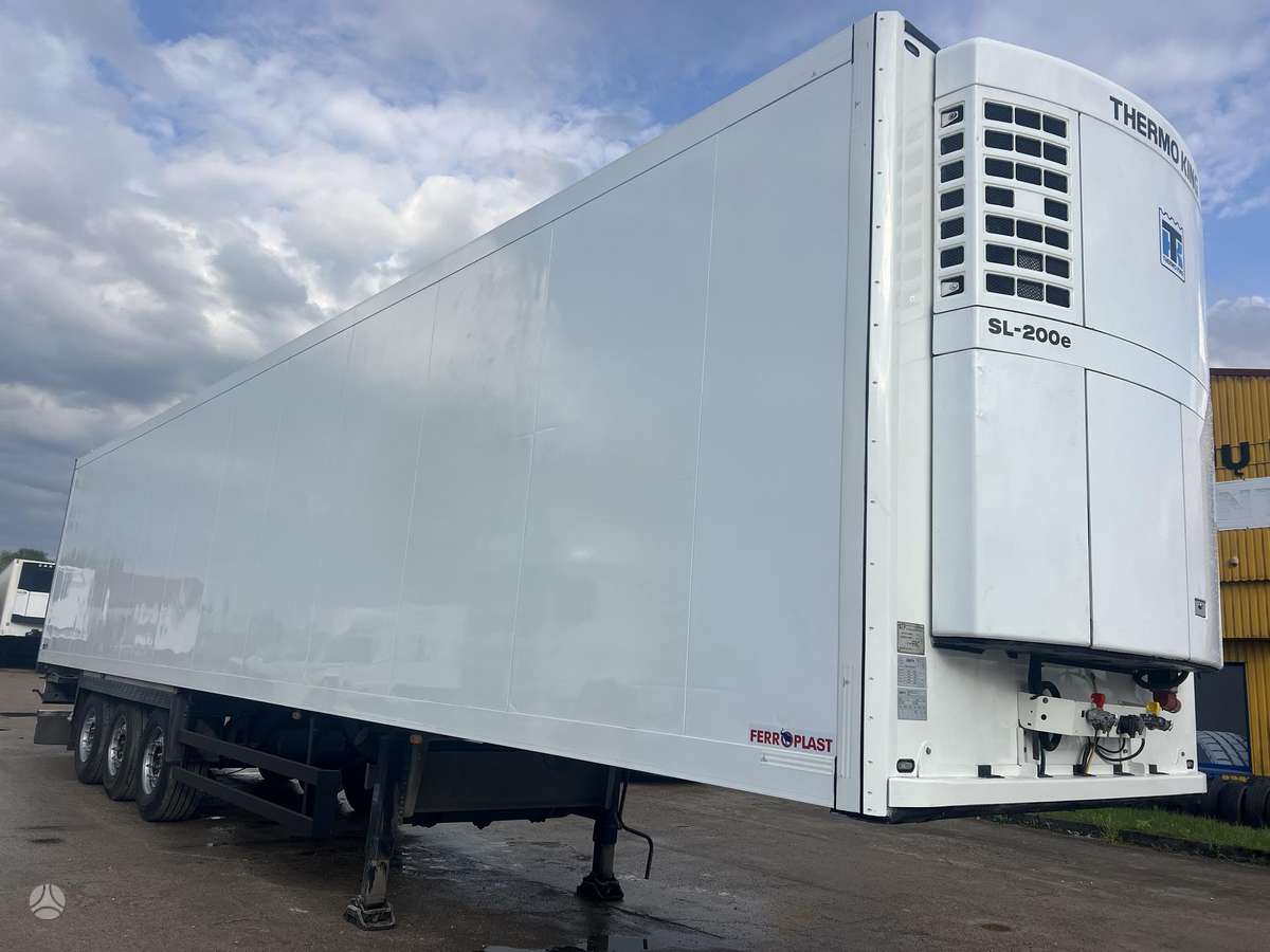 Schmitz SKO 24L FP45, refrigerated