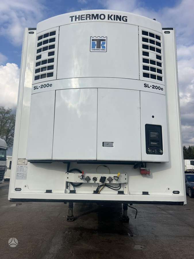 Schmitz SKO 24L FP45, refrigerated
