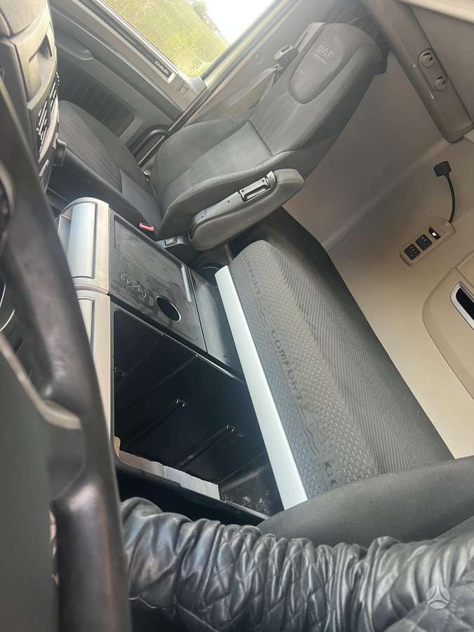 DAF XF106 530, 2 miegamosios vietos