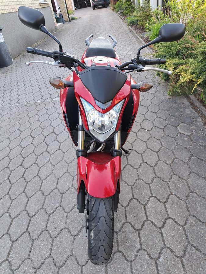 Honda CB 500cc, street / classic
