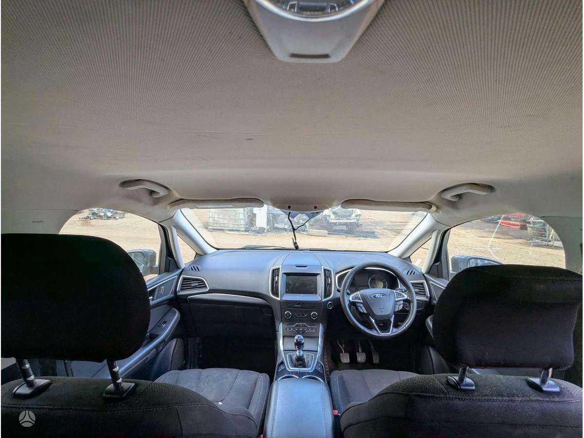 Ford S-MAX engine