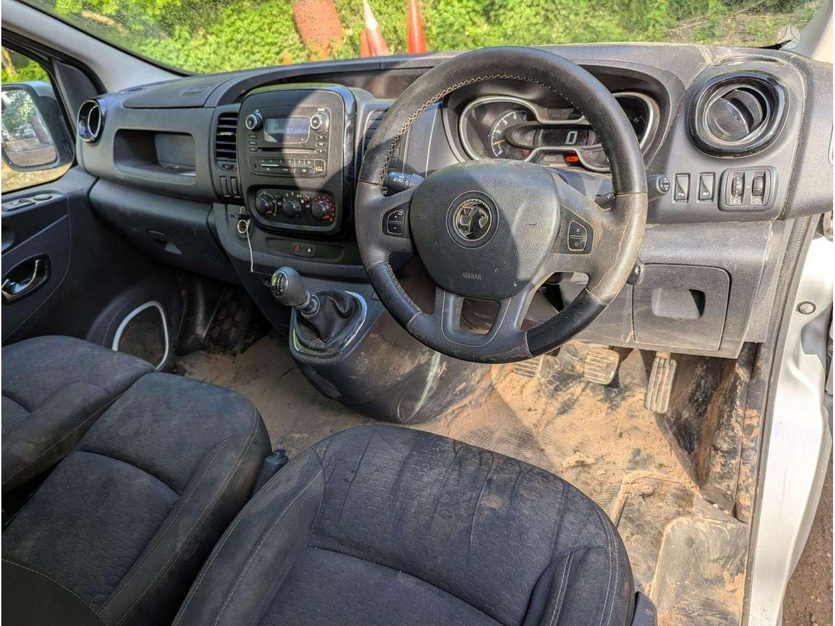 Opel Vivaro variklis