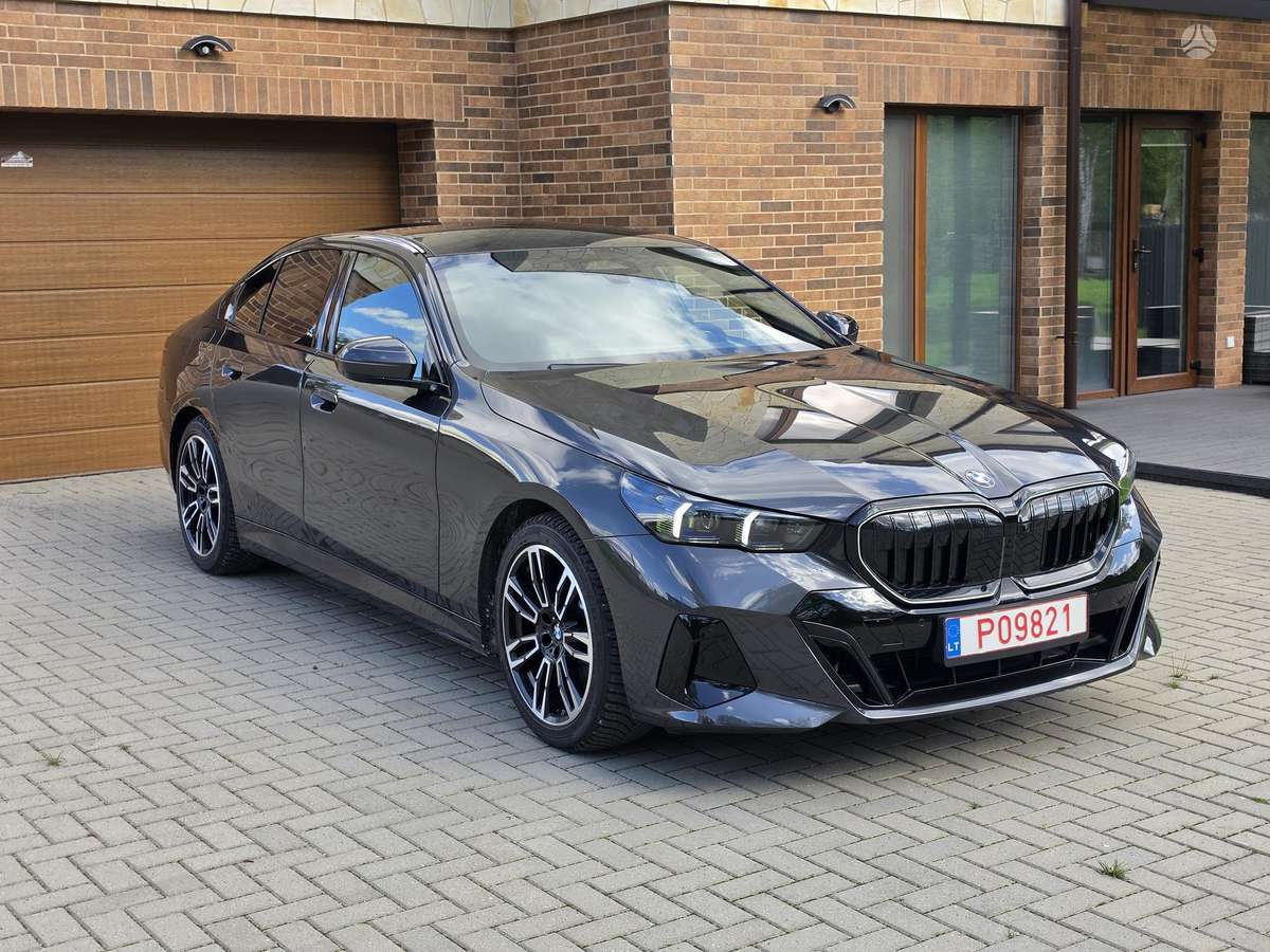 BMW 520, 2.0 l., Седан