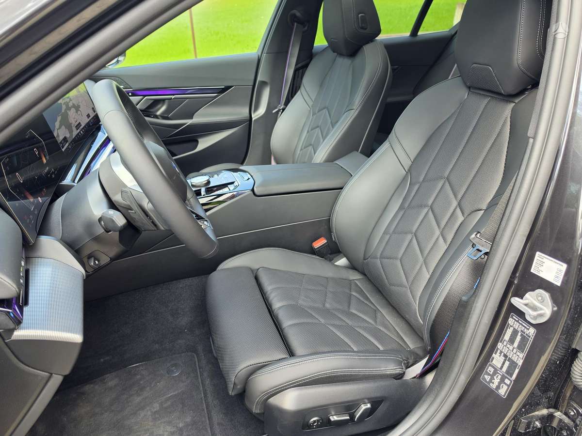 BMW 520, 2.0 l., Седан
