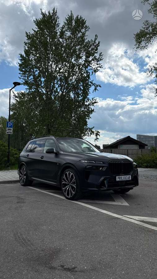 BMW X7, visureigis / krosoveris