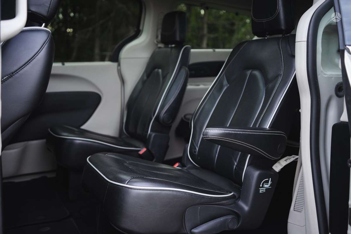 Chrysler Pacifica, 3.6 l., mpv / minivan