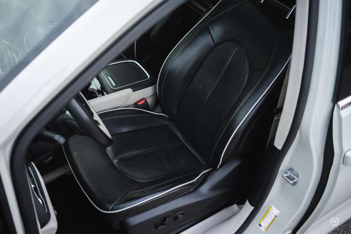 Chrysler Pacifica, 3.6 l., mpv / minivan