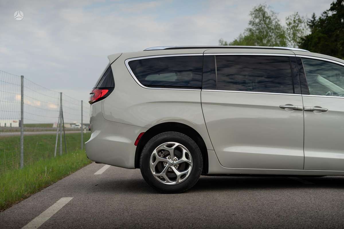 Chrysler Pacifica, 3.6 l., mpv / minivan