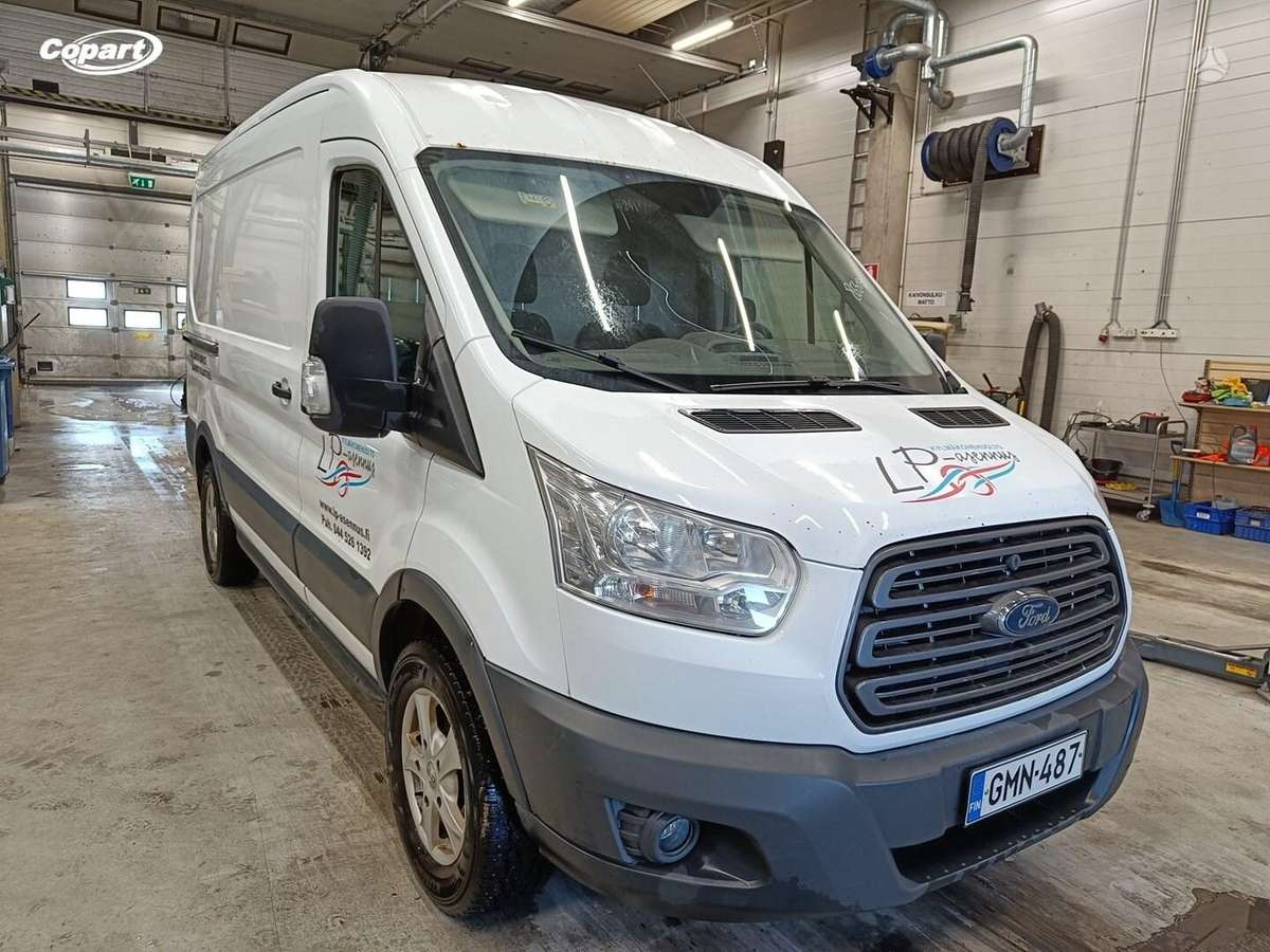 Ford Transit, passenger vans