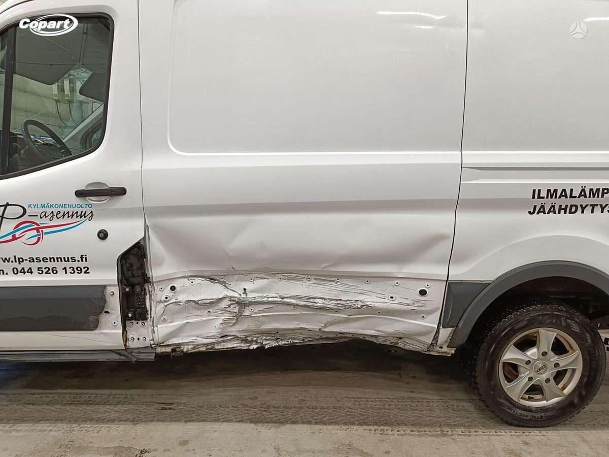 Ford Transit, passenger vans