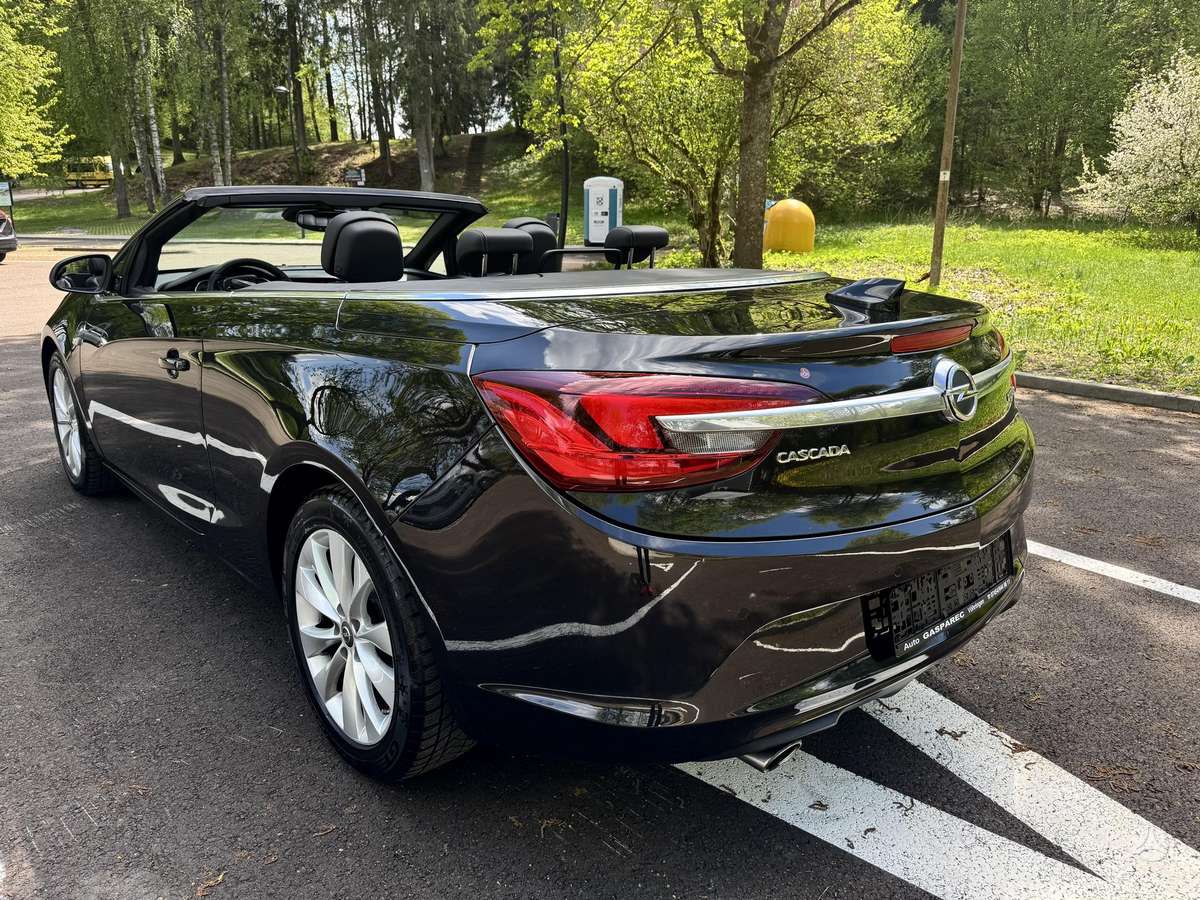 Opel Cascada, 1.6 l., Кабриолет