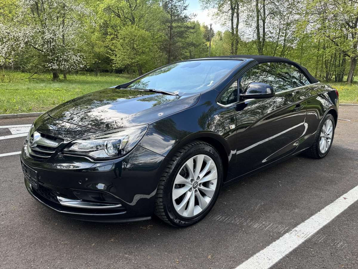 Opel Cascada, 1.6 l., convertible