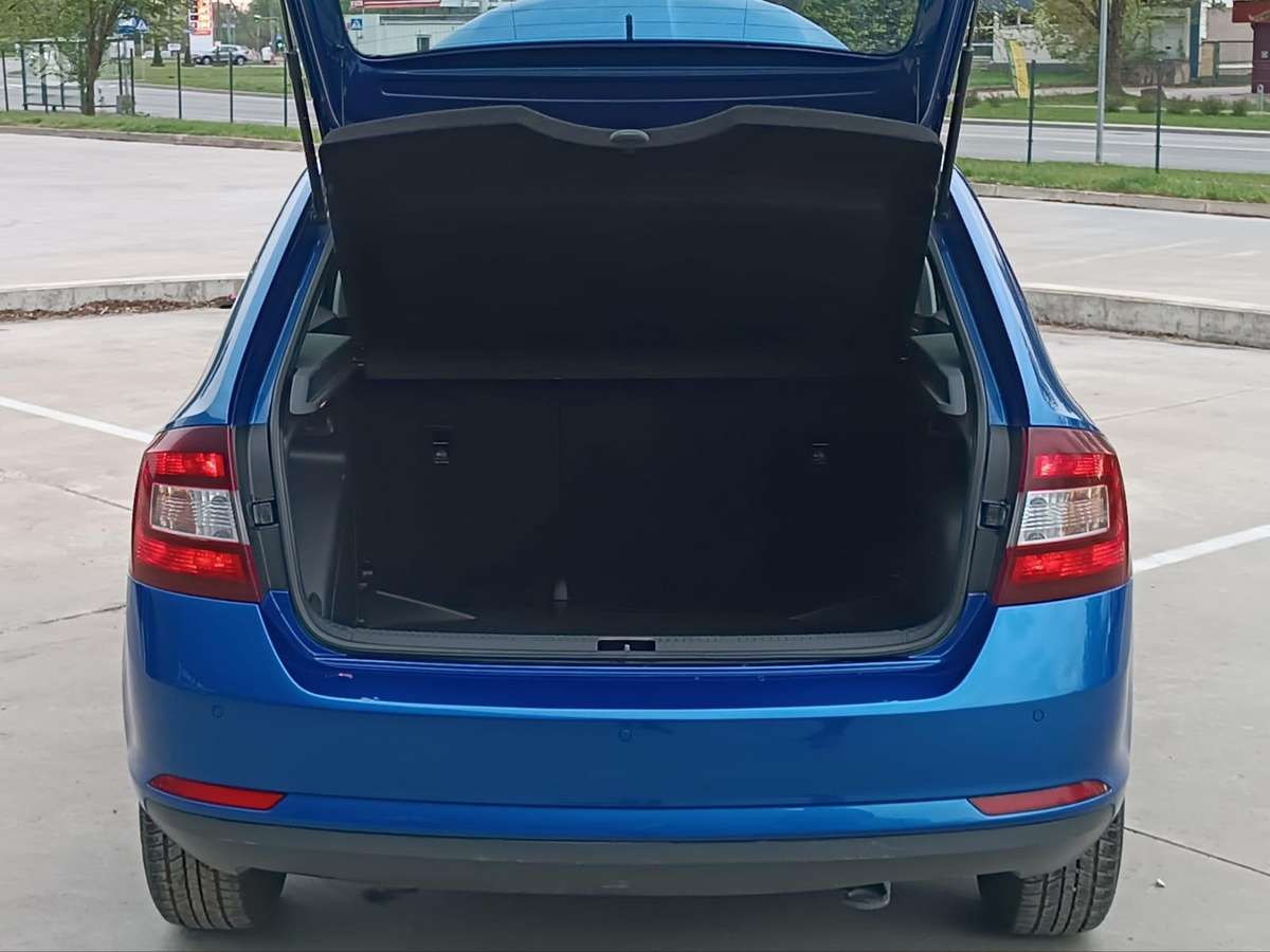 Skoda Rapid, 1.0 l., Хэтчбек