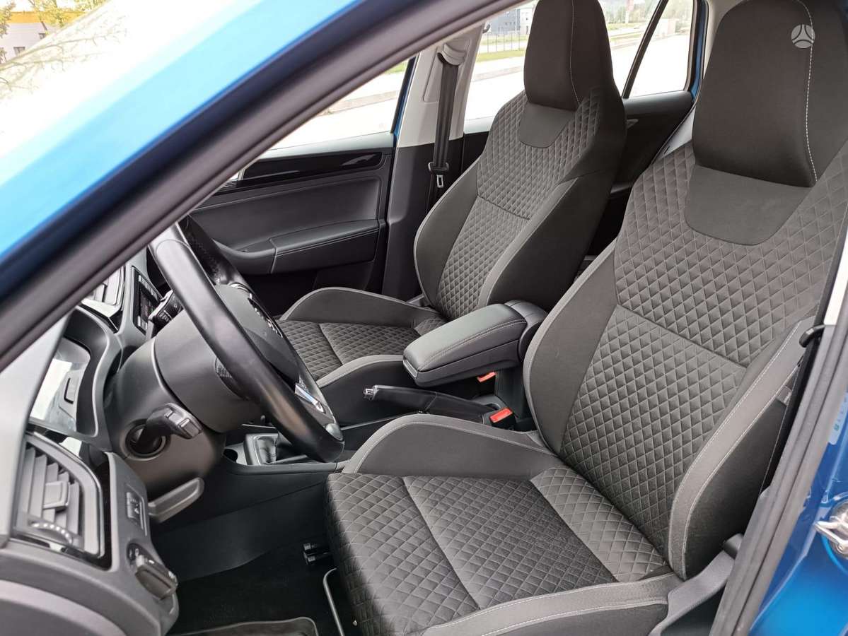 Skoda Rapid, 1.0 l., hatchback