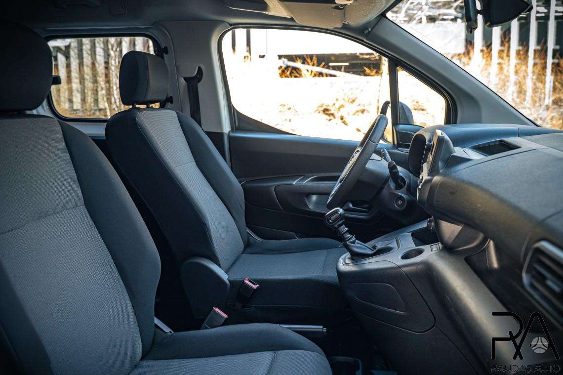 Opel Combo, 1.5 l., Минивэн
