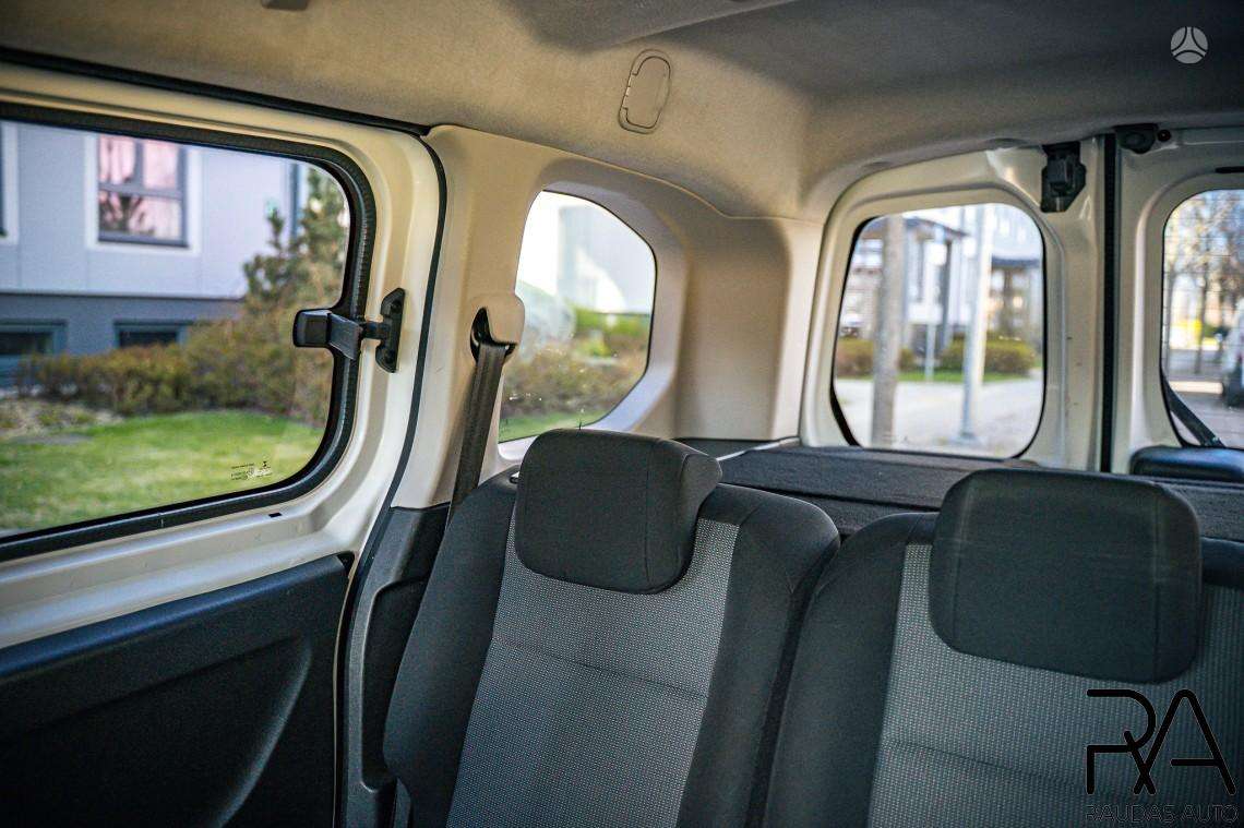 Opel Combo, 1.5 l., Минивэн