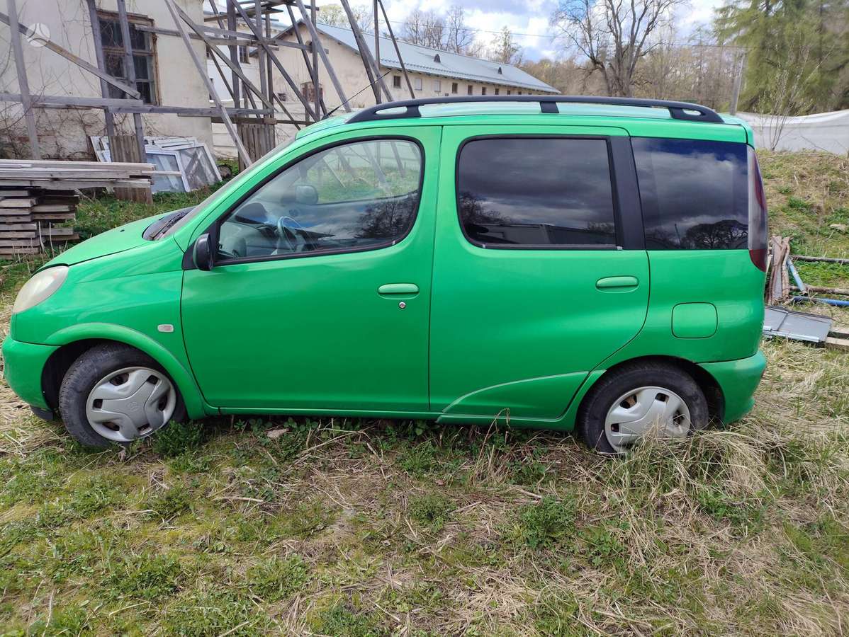 Toyota Yaris Verso Variklio defektas