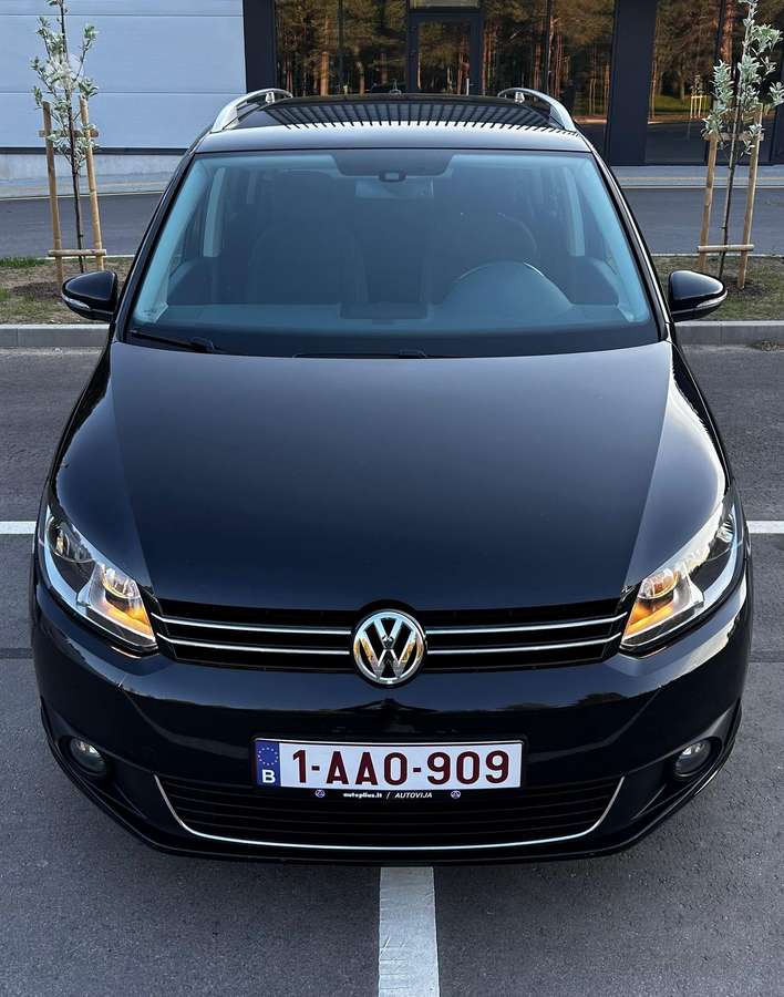 Volkswagen Touran, 1.6 l., Минивэн