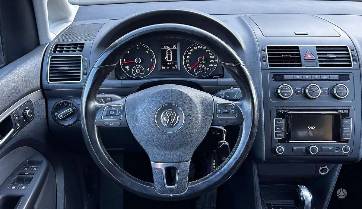 Volkswagen Touran, 1.6 l., Минивэн
