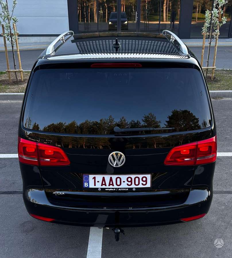 Volkswagen Touran, 1.6 l., Минивэн