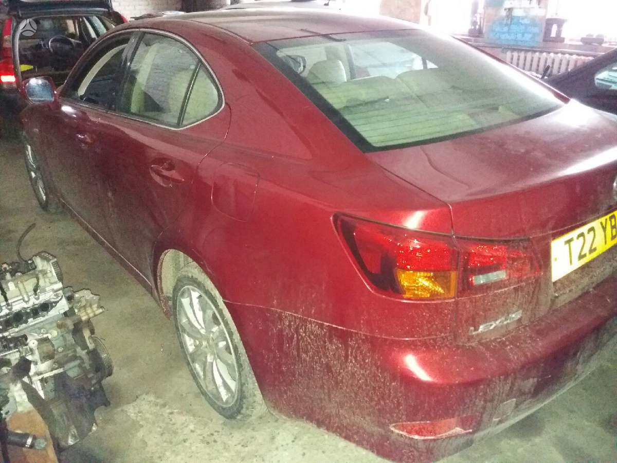 Lexus IS 220 Uab dauknora telefonas pasiteirauti 37060290659 elektronini