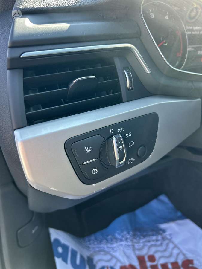 Audi A4, 2.0 l., Универсал