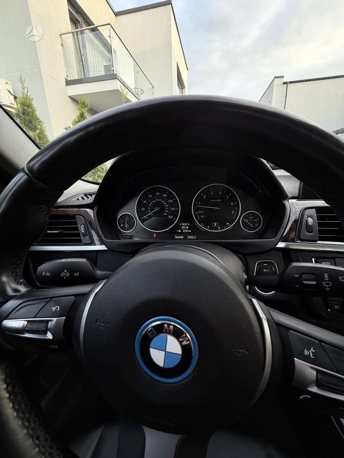 BMW 328, 2.0 l., Седан