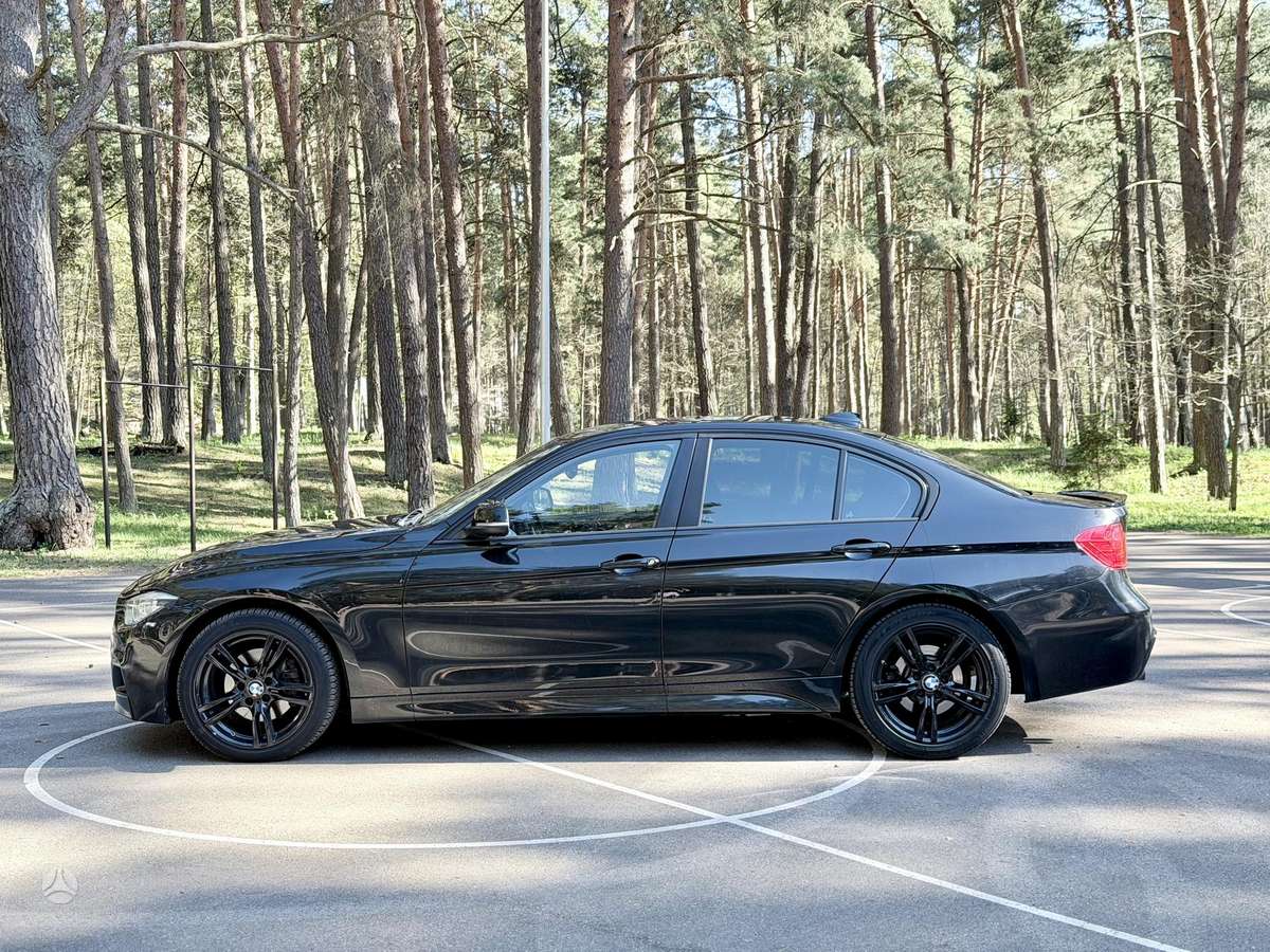 BMW 328, 2.0 l., Седан