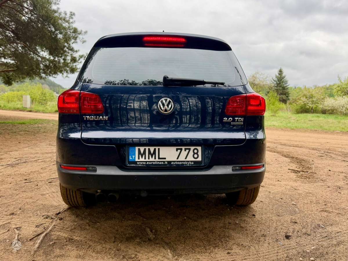 Volkswagen Tiguan - 5