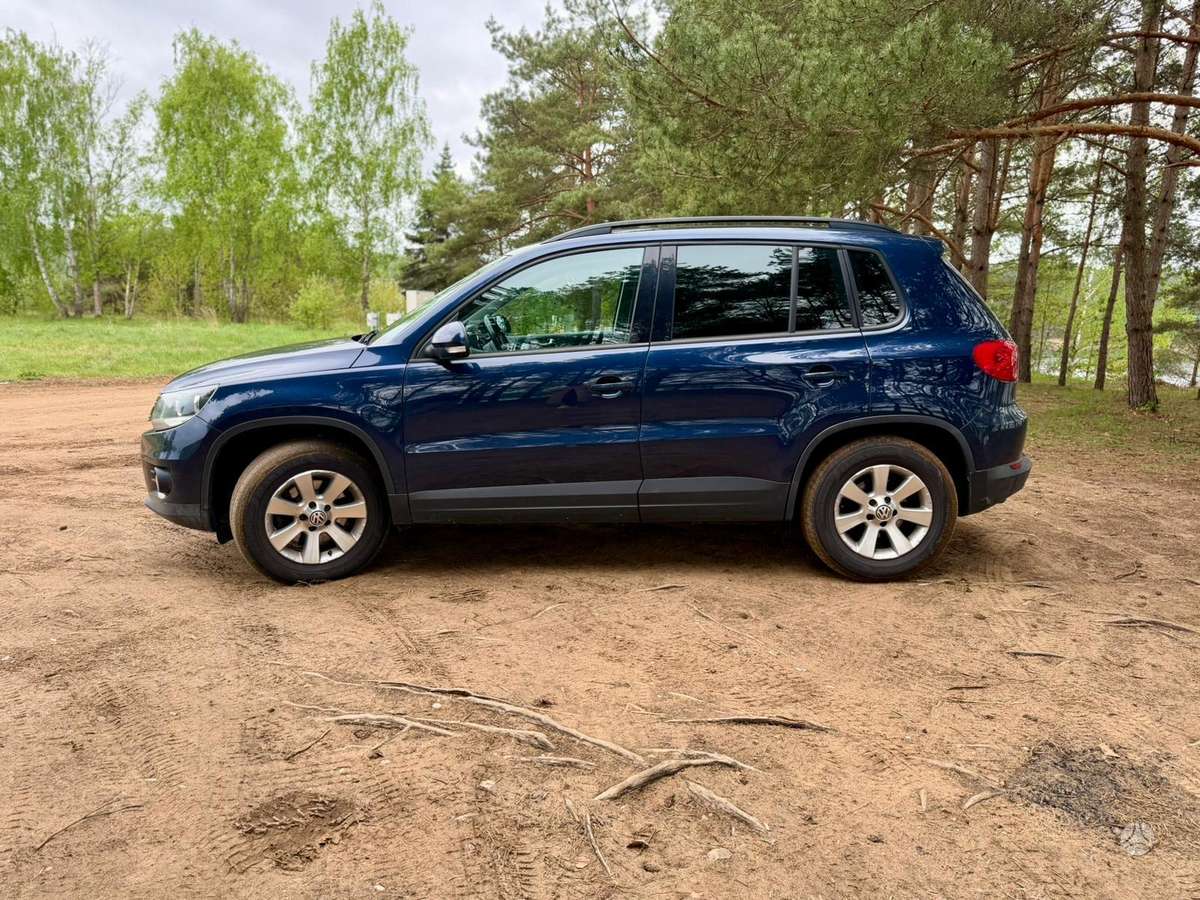 Volkswagen Tiguan - 8