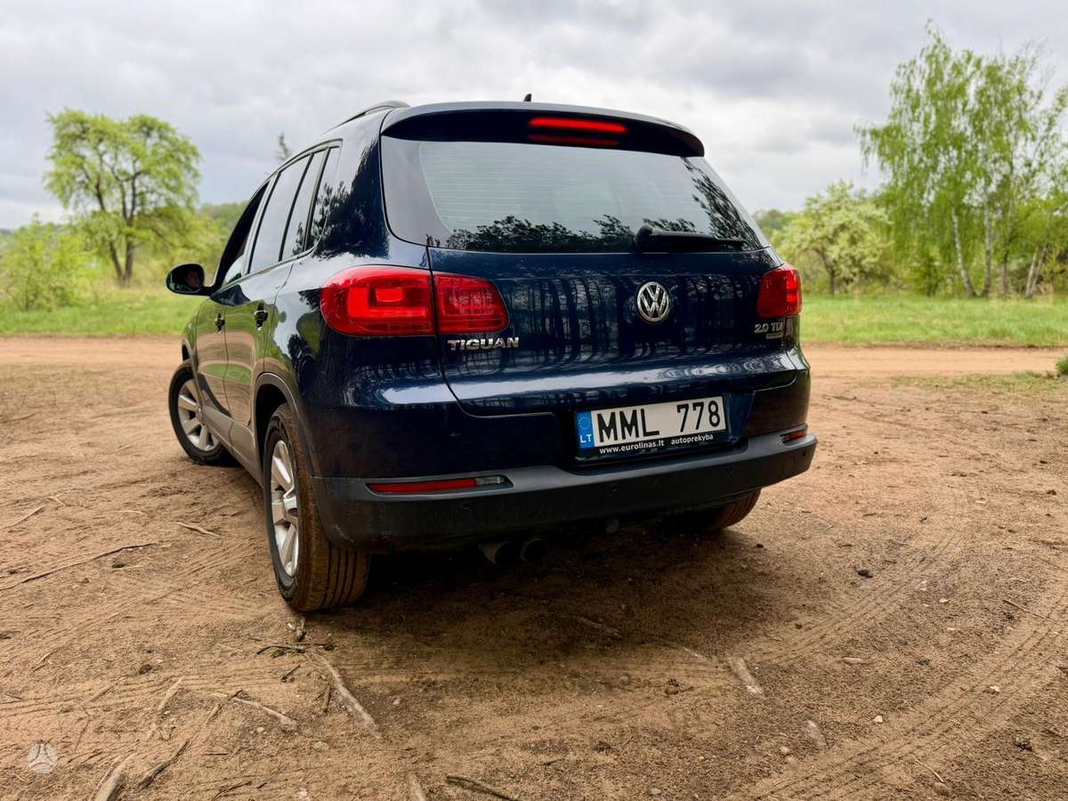 Volkswagen Tiguan - 9
