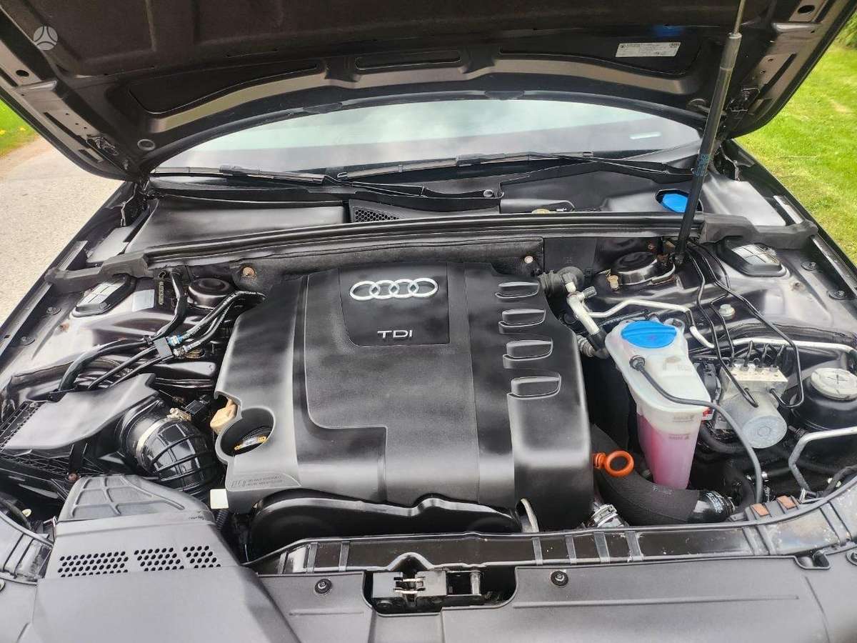 Audi A4, 2.0 l., universalas