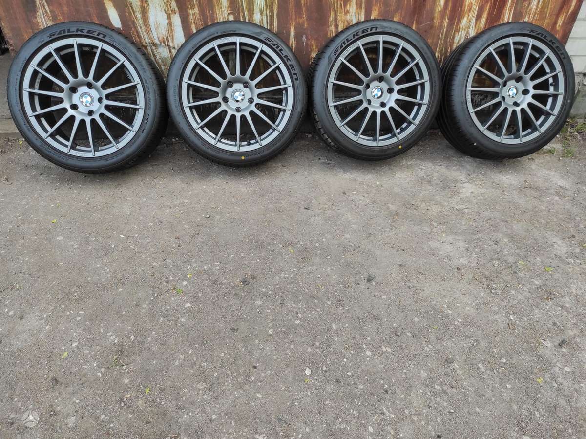 Bridgestone, летние 245/40 R18