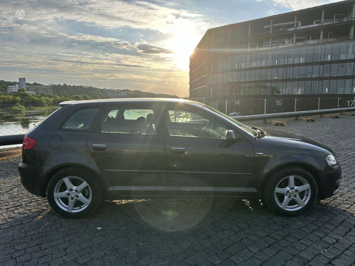 Audi A3, 1.2 l., Хэтчбек