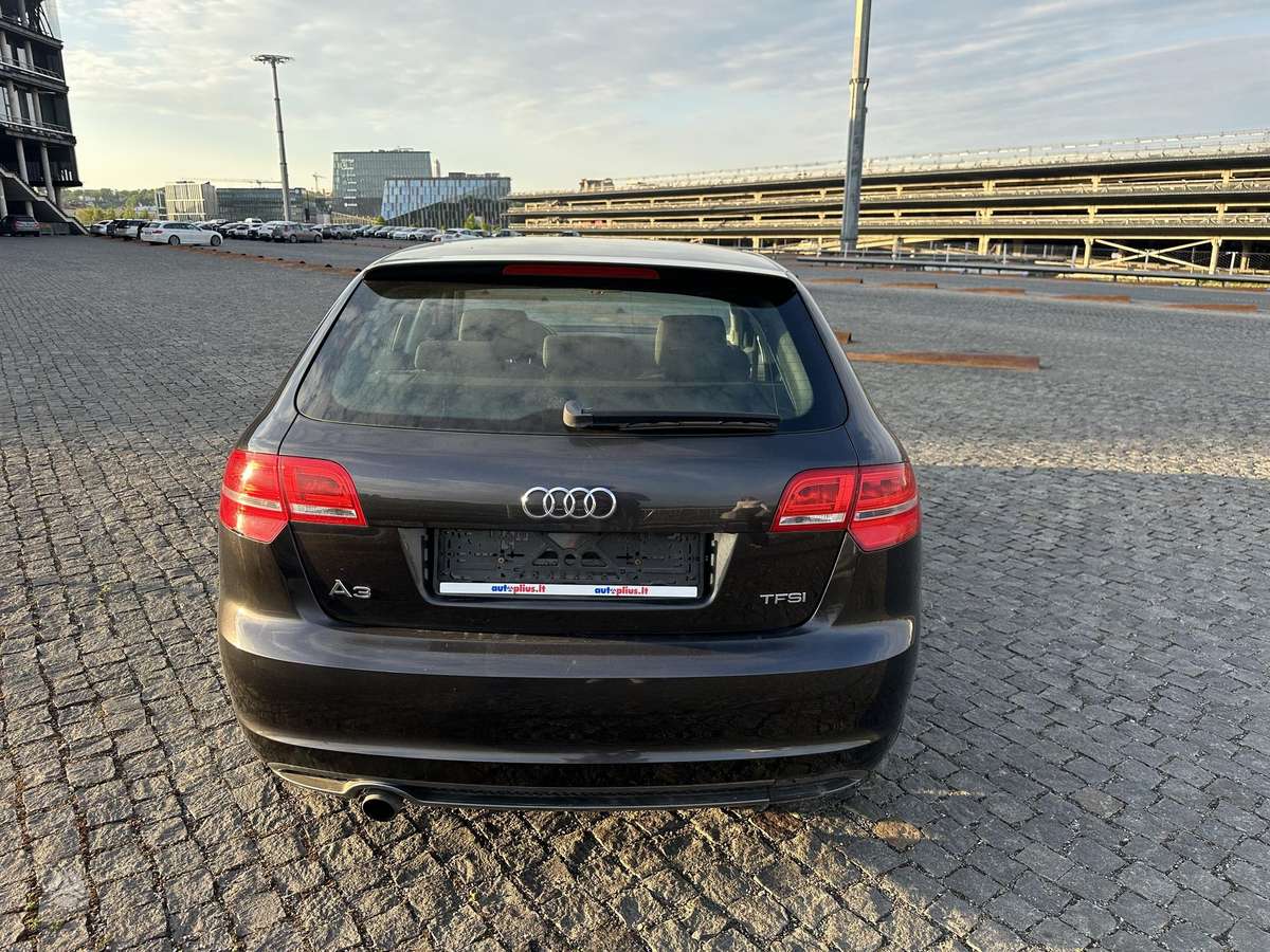 Audi A3, 1.2 l., hatchback