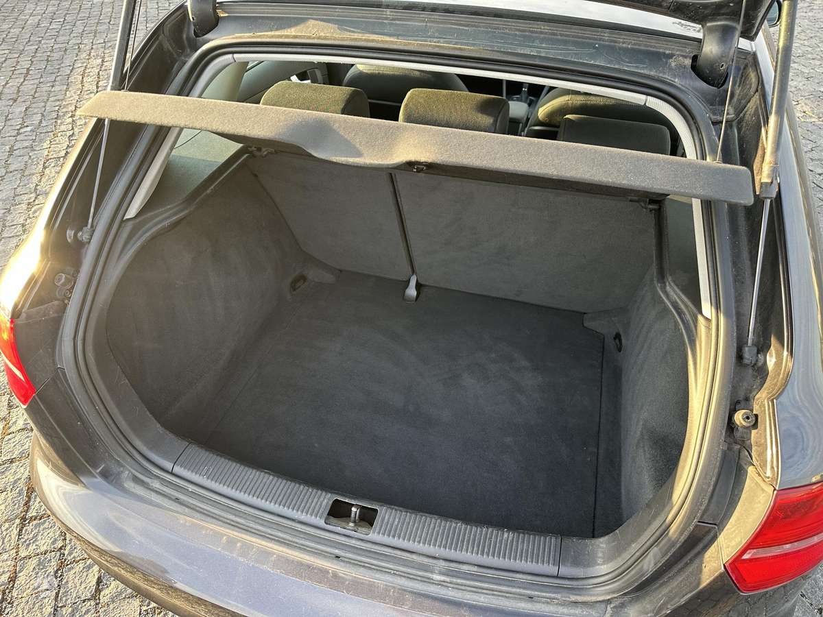 Audi A3, 1.2 l., hatchback