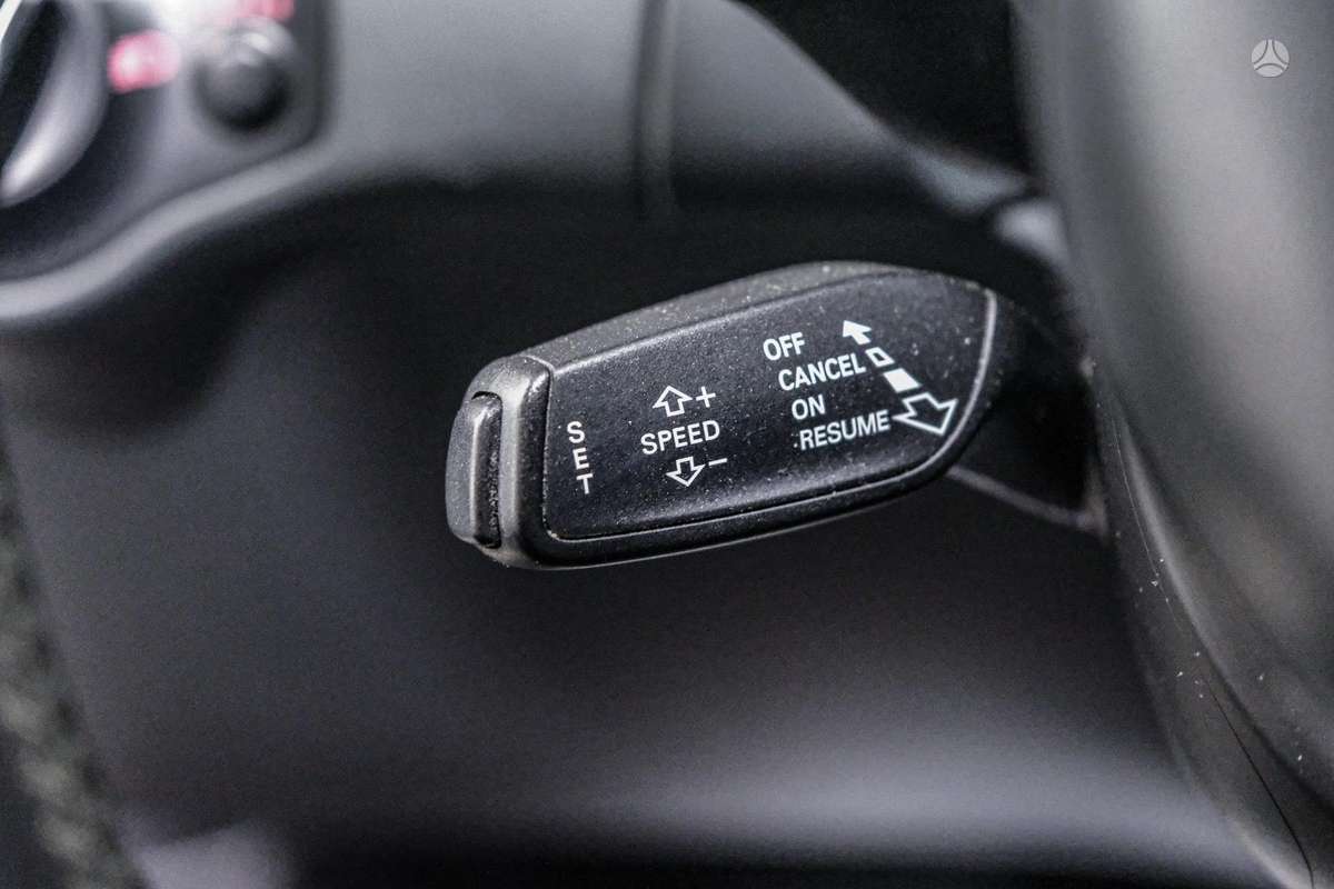 Audi A4, 3.0 l., universalas