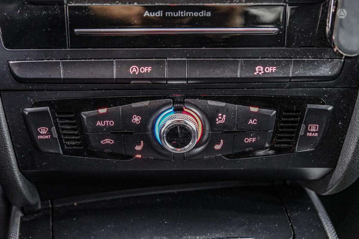 Audi A4, 3.0 l., universalas