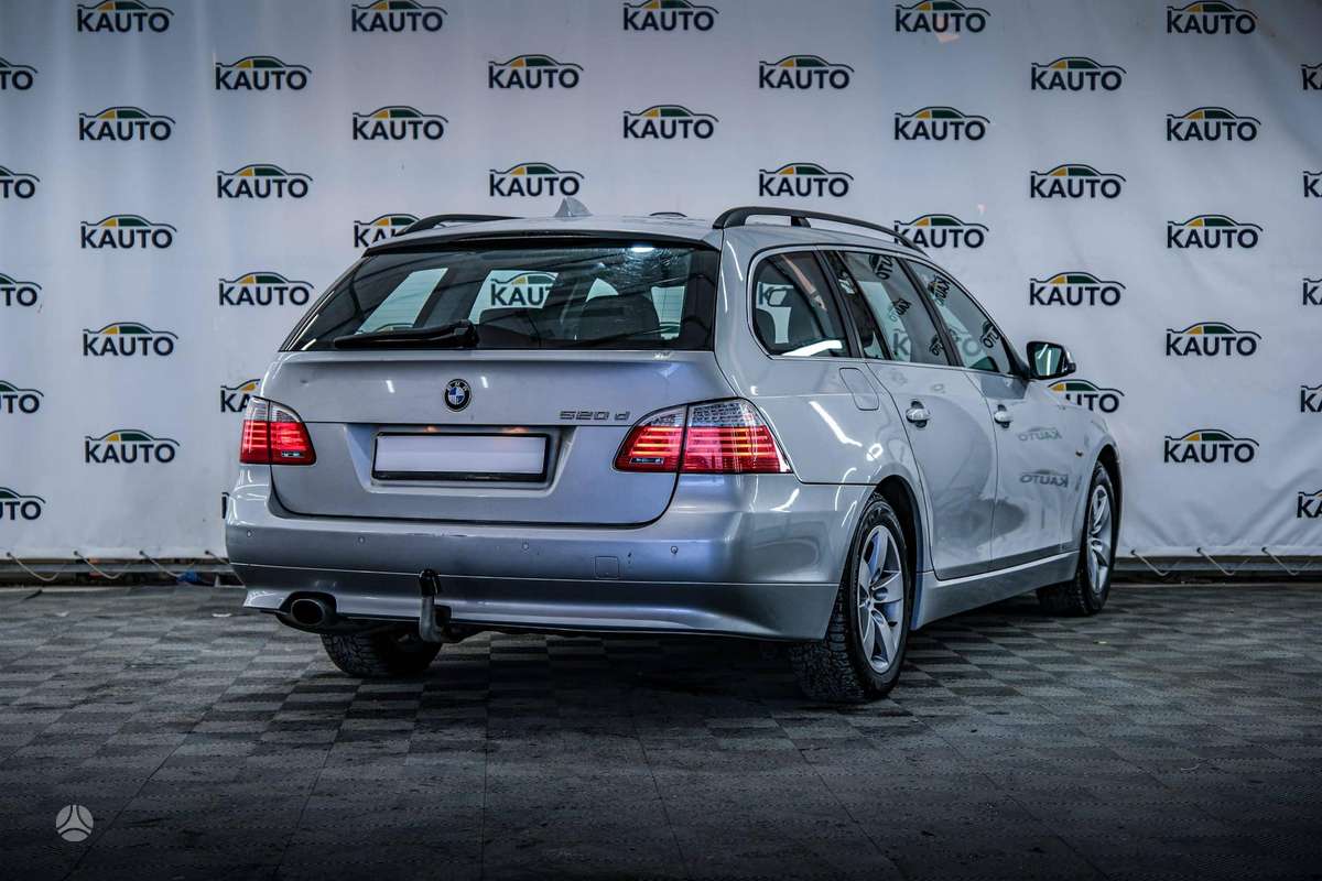 BMW 520, 2.0 l., wagon