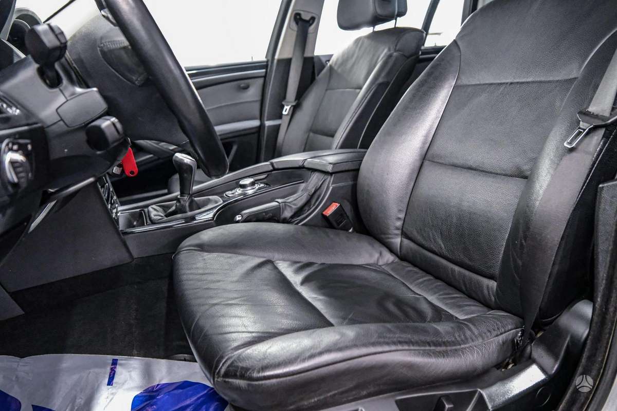 BMW 520, 2.0 l., wagon