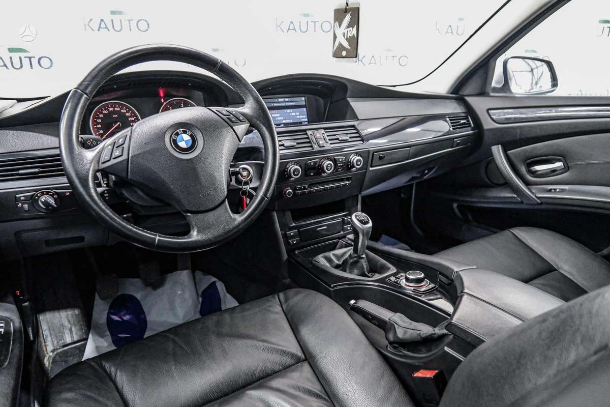 BMW 520, 2.0 l., wagon