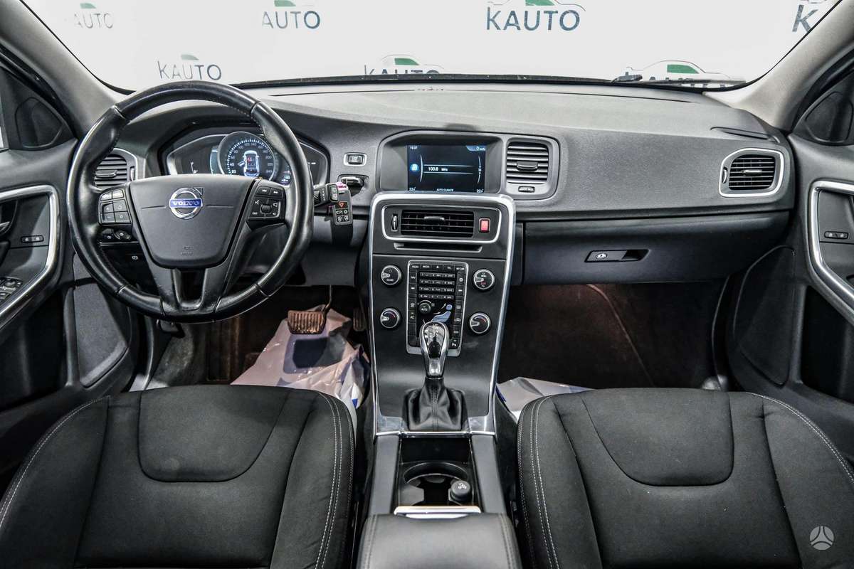 Volvo V60, 2.0 l., Универсал