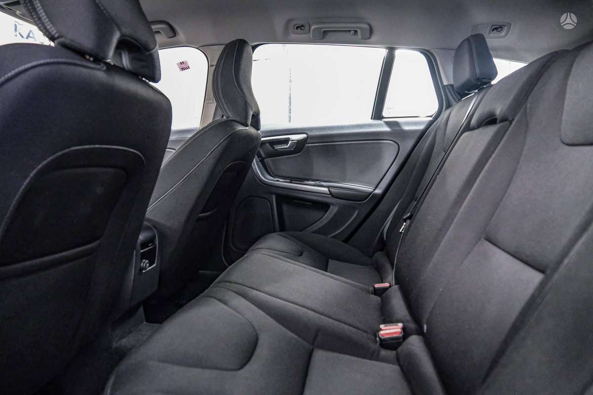 Volvo V60, 2.0 l., Универсал