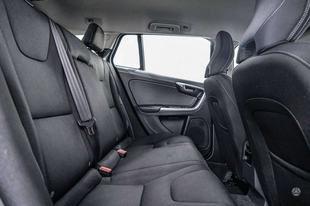 Volvo V60, 2.0 l., Универсал