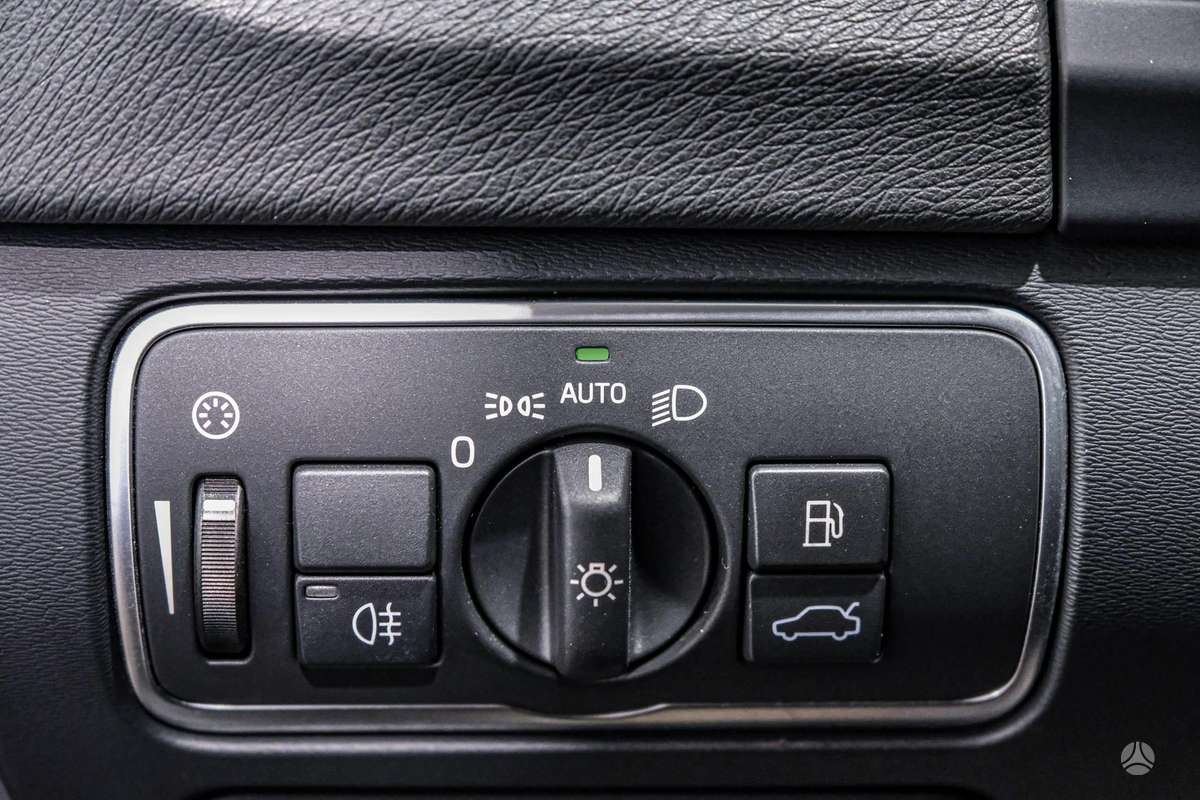 Volvo V60, 2.0 l., universalas