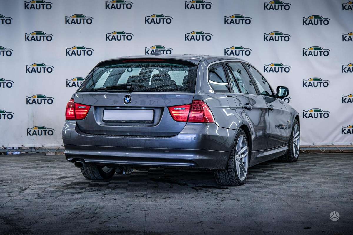 BMW 318, 2.0 l., Универсал
