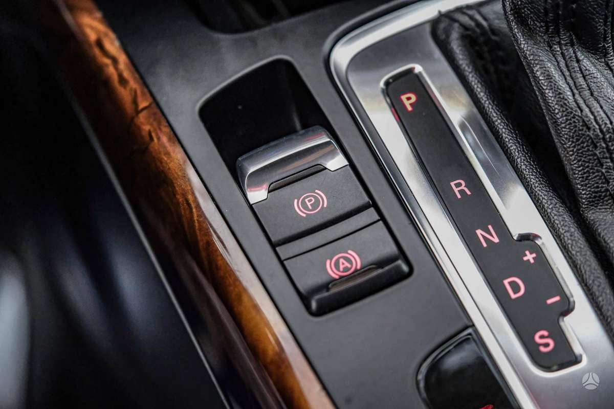 Audi A4, 2.7 l., Седан