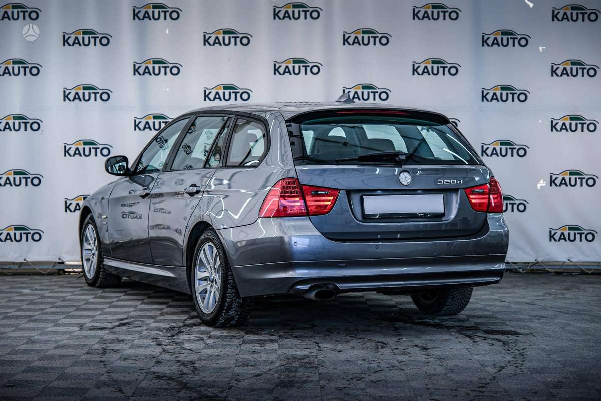 BMW 320, 2.0 l., Универсал