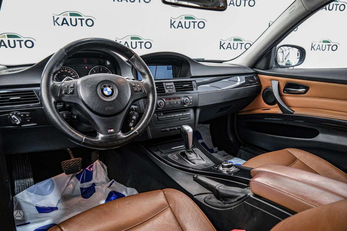 BMW 320, 2.0 l., Универсал