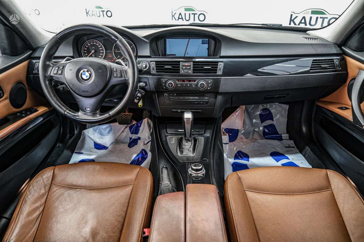 BMW 320, 2.0 l., Универсал